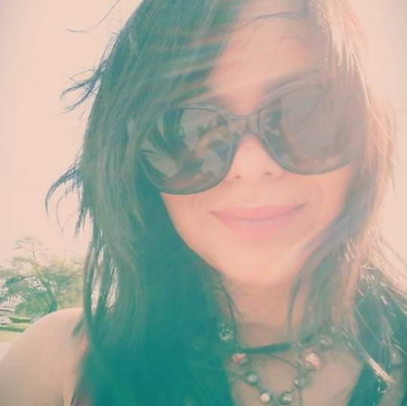 Meet your Posher, Lilith Onyx. I'm so excited to meet you. Bundle and Save. - Picture 3 of 4